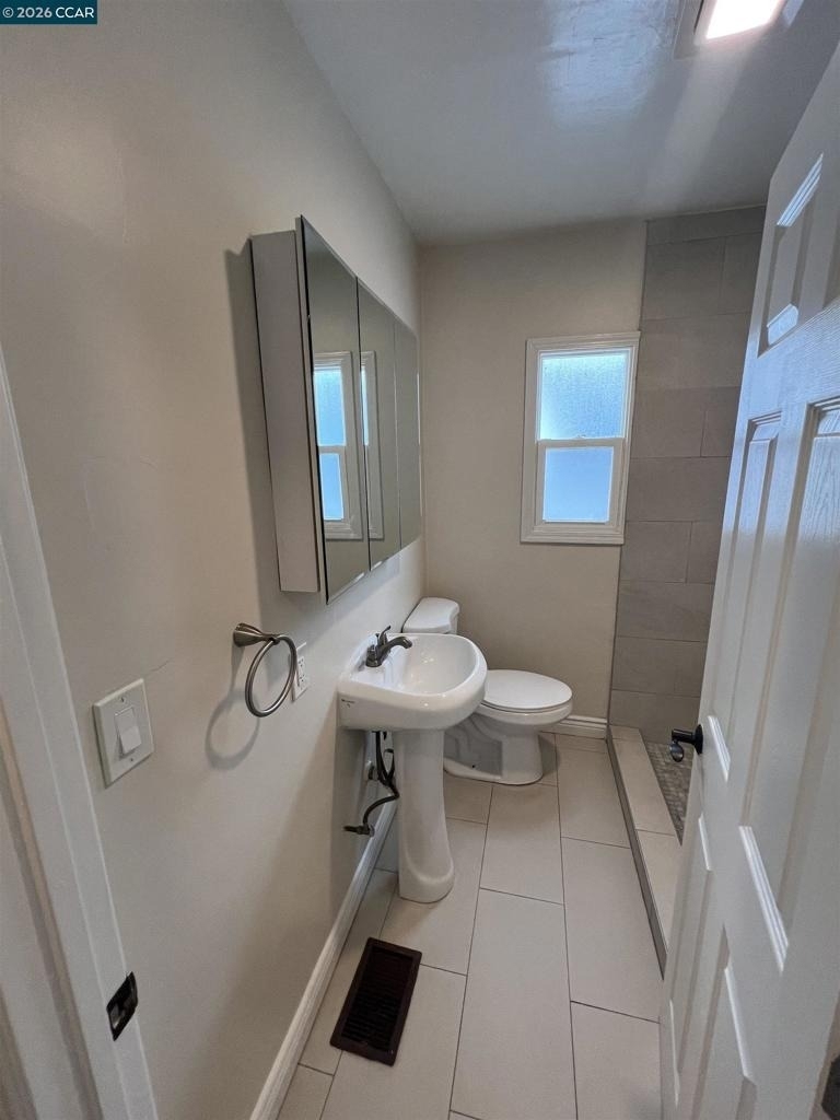 2824 23rd Avenue - Photo 9