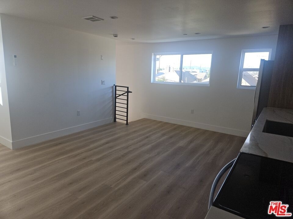 3209 W W 18th Street - Photo 14