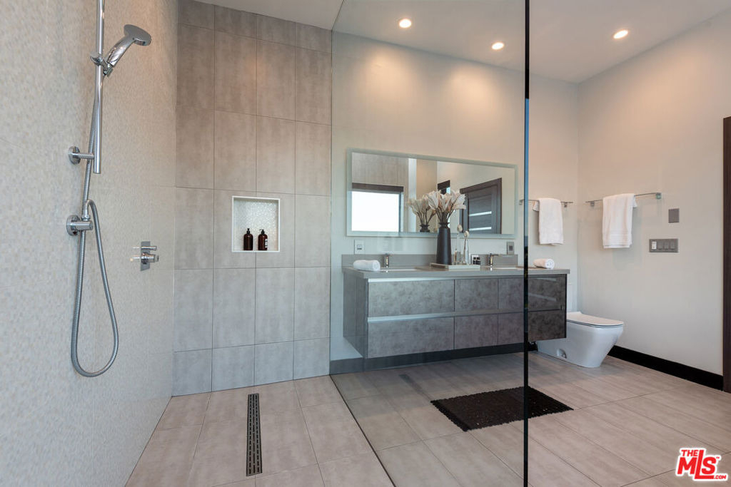 4338 Gayle Drive - Photo 47