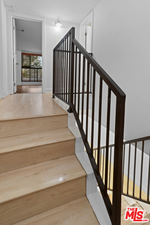 10982 Roebling Avenue - Photo 16