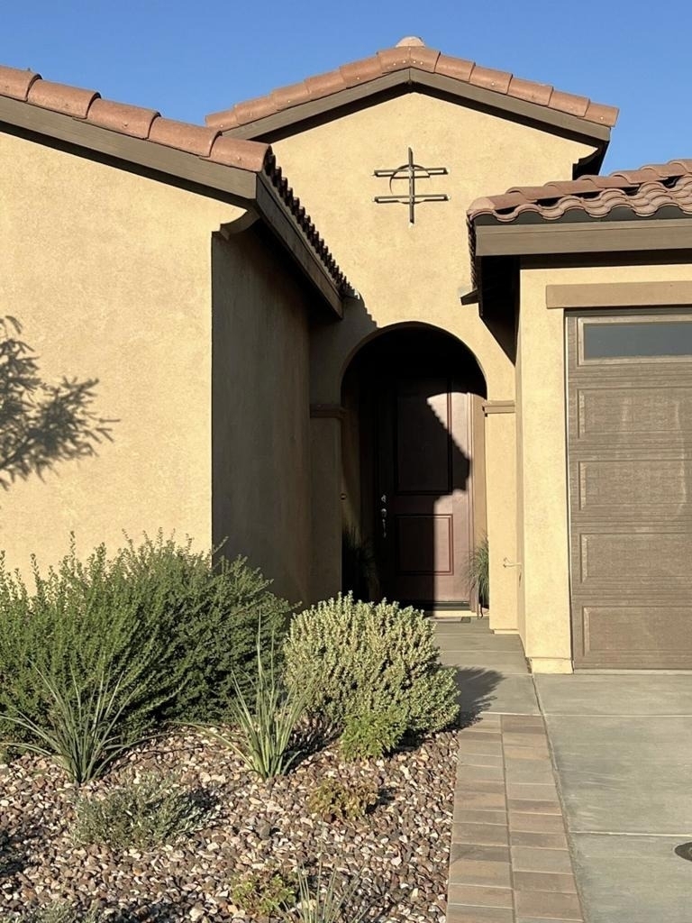 41867 Regona Road - Photo 2