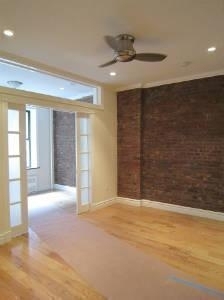 212 E 105th St - Photo 4