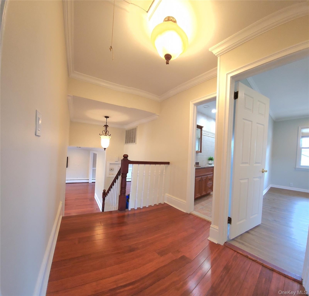 244 Martin Drive - Photo 8