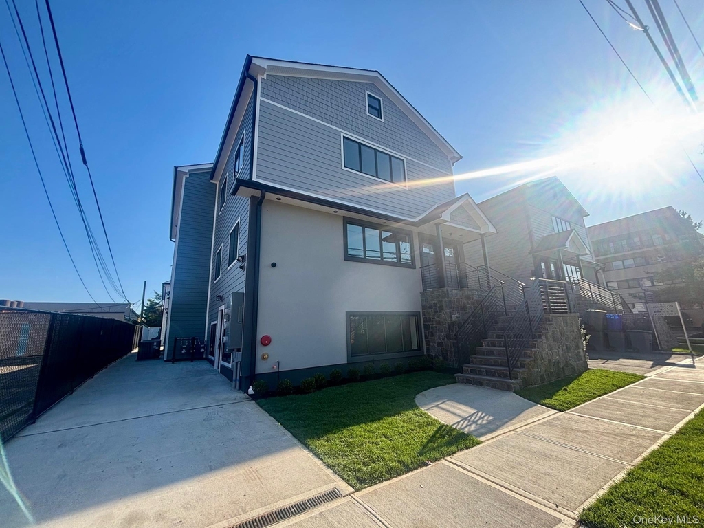 159 Harrison Avenue - Photo 18