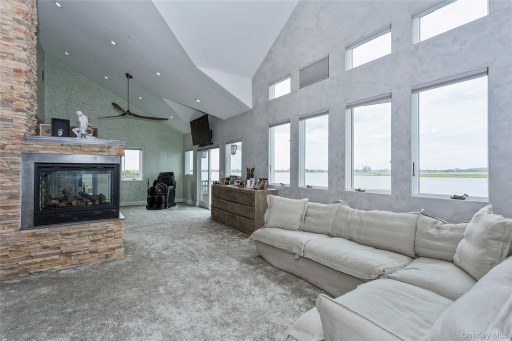 319 Harbor Drive - Photo 17