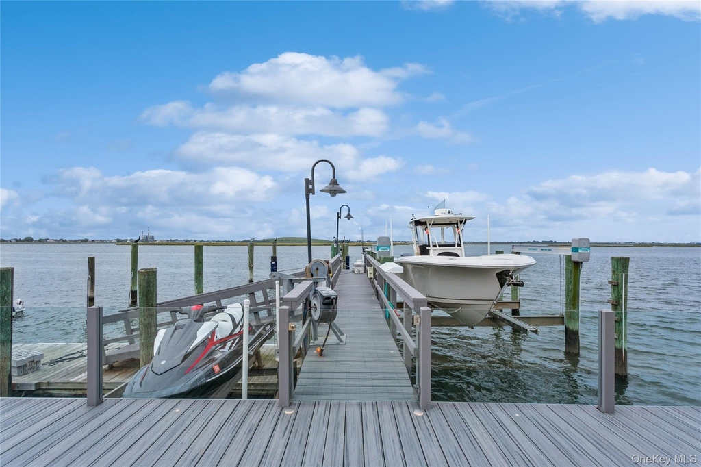 319 Harbor Drive - Photo 4