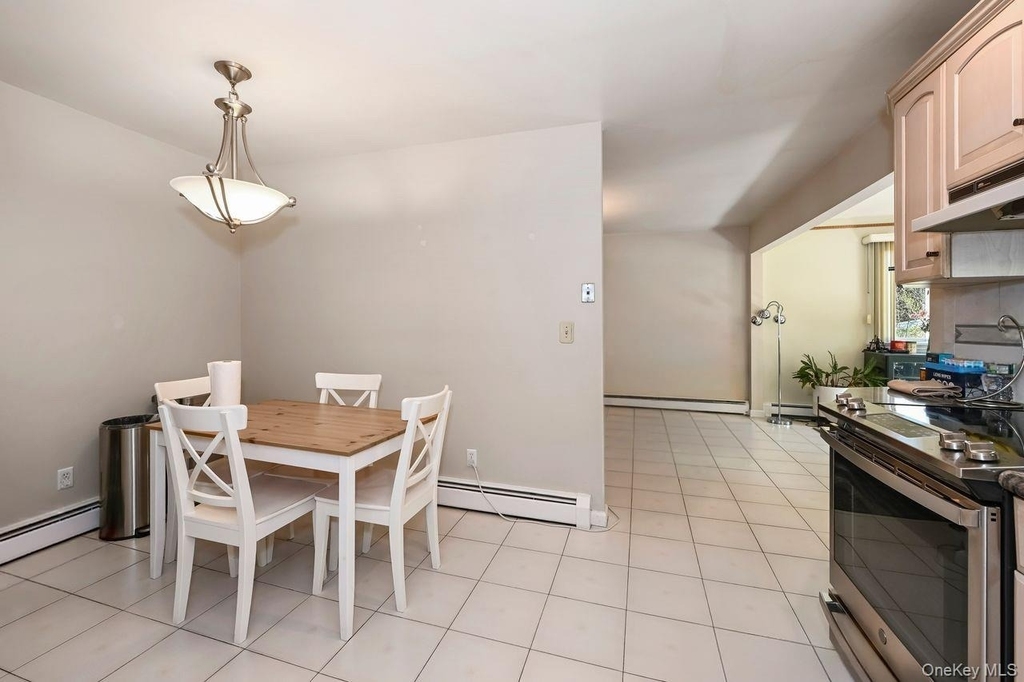 568 Manville Road - Photo 6