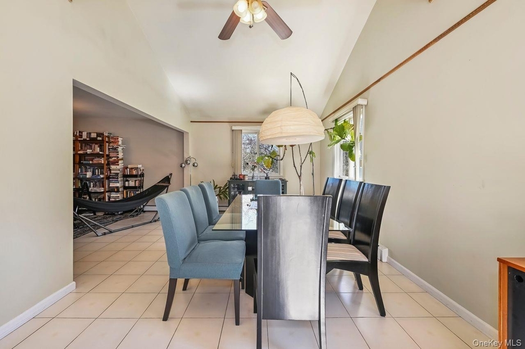 568 Manville Road - Photo 8