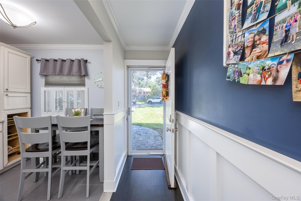 40 W 4th Street - Photo 3