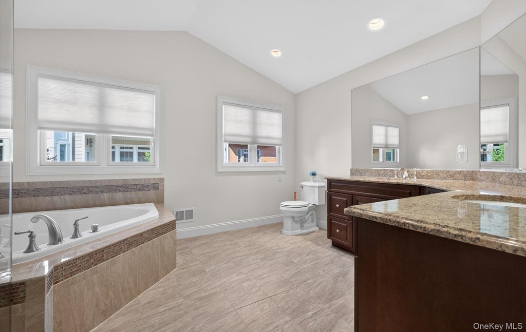702 Equestrian Way - Photo 21