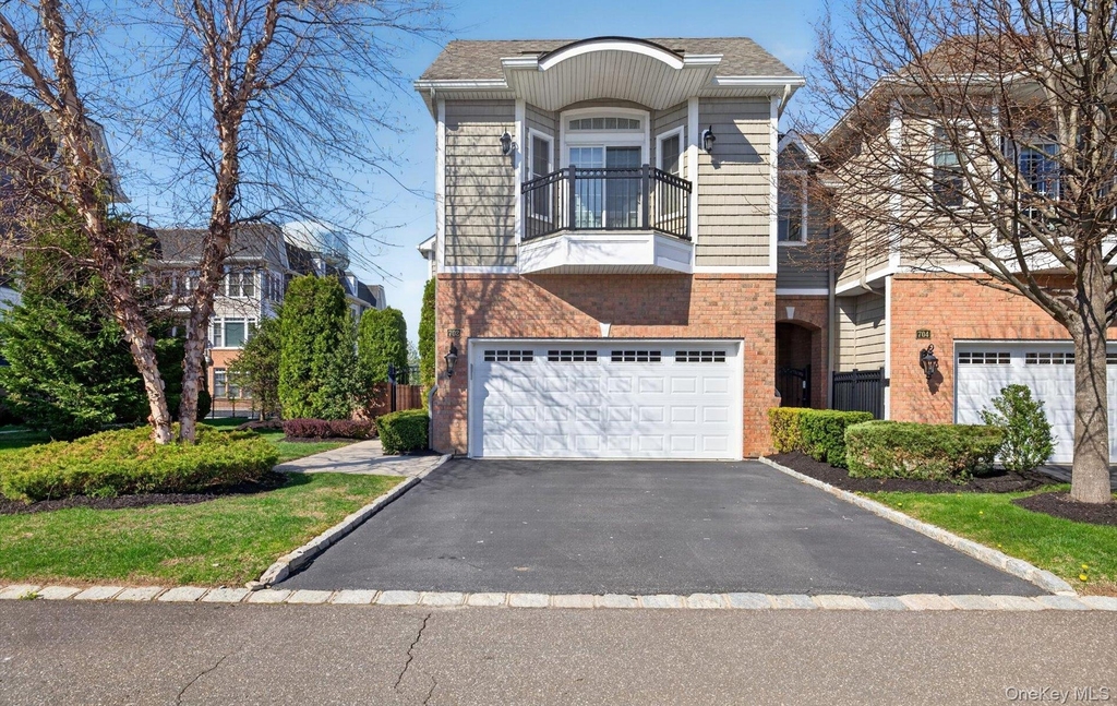 702 Equestrian Way - Photo 5