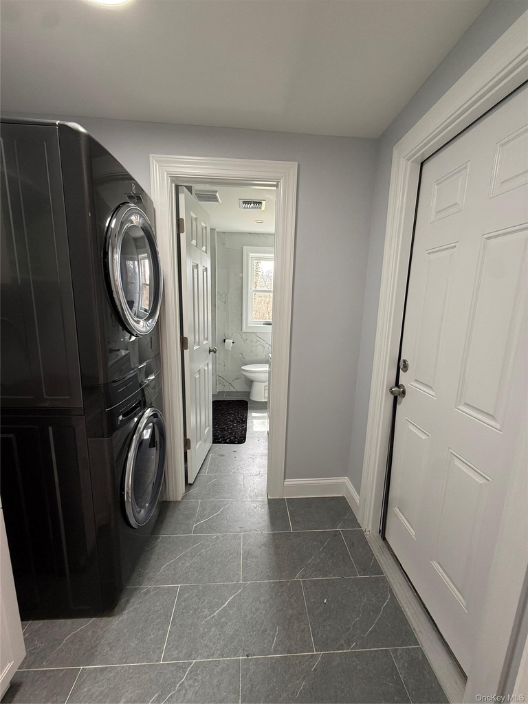 165 Lynbrook Drive - Photo 13