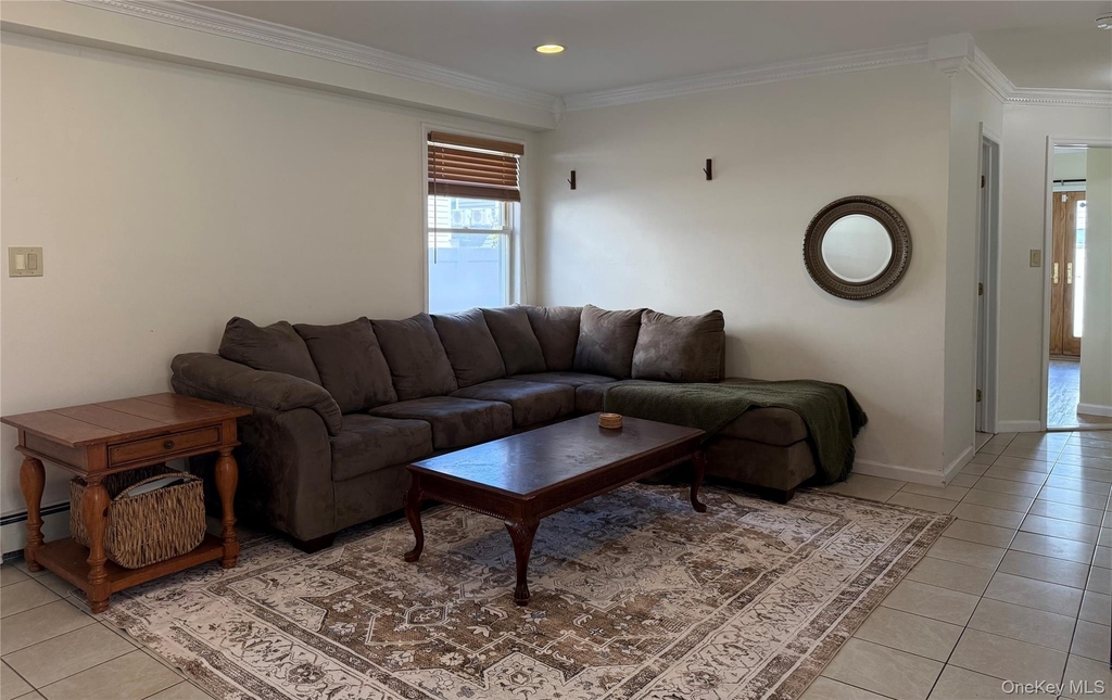 227 W Pine Street - Photo 6