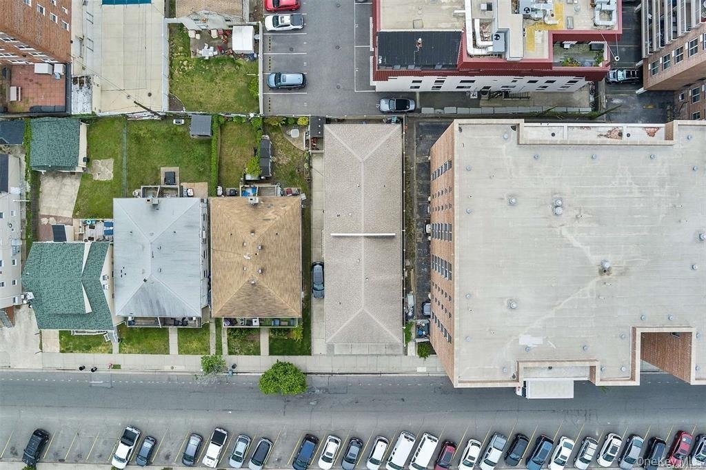 434 E Broadway - Photo 10