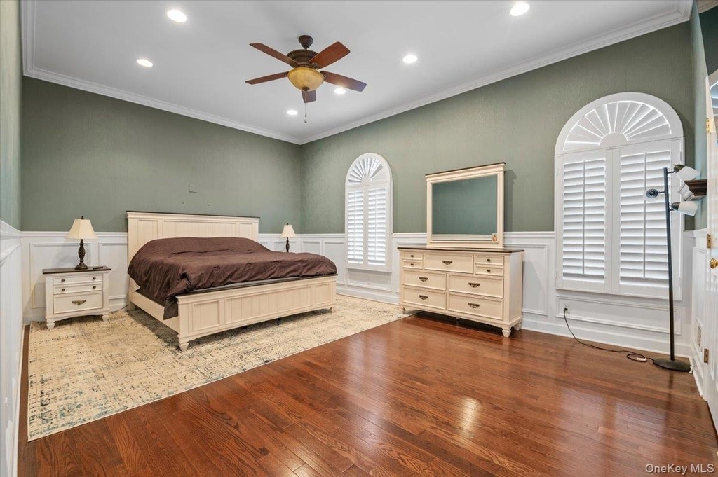 434 E Broadway - Photo 17