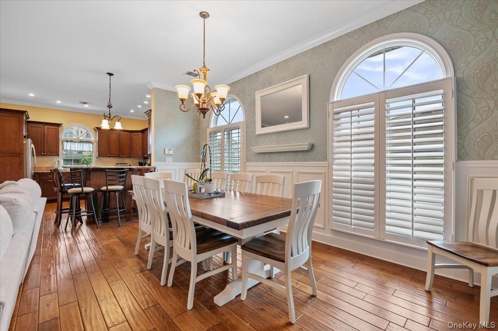 434 E Broadway - Photo 14
