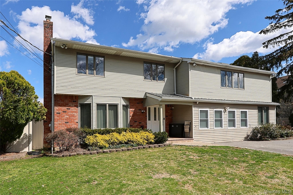 11 Otsego Avenue - Photo 0