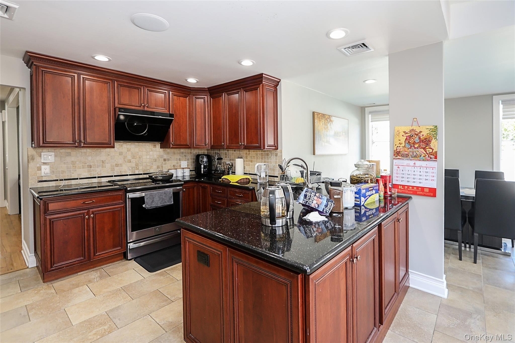 11 Otsego Avenue - Photo 8