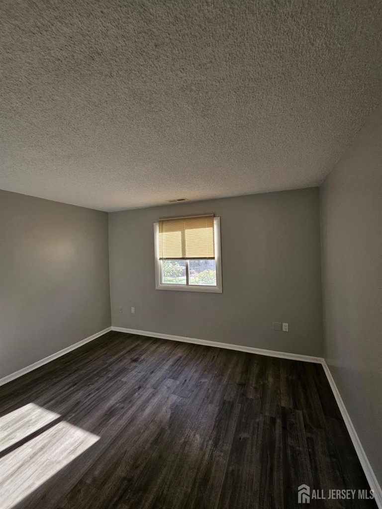 1503 Raspberry Court - Photo 1