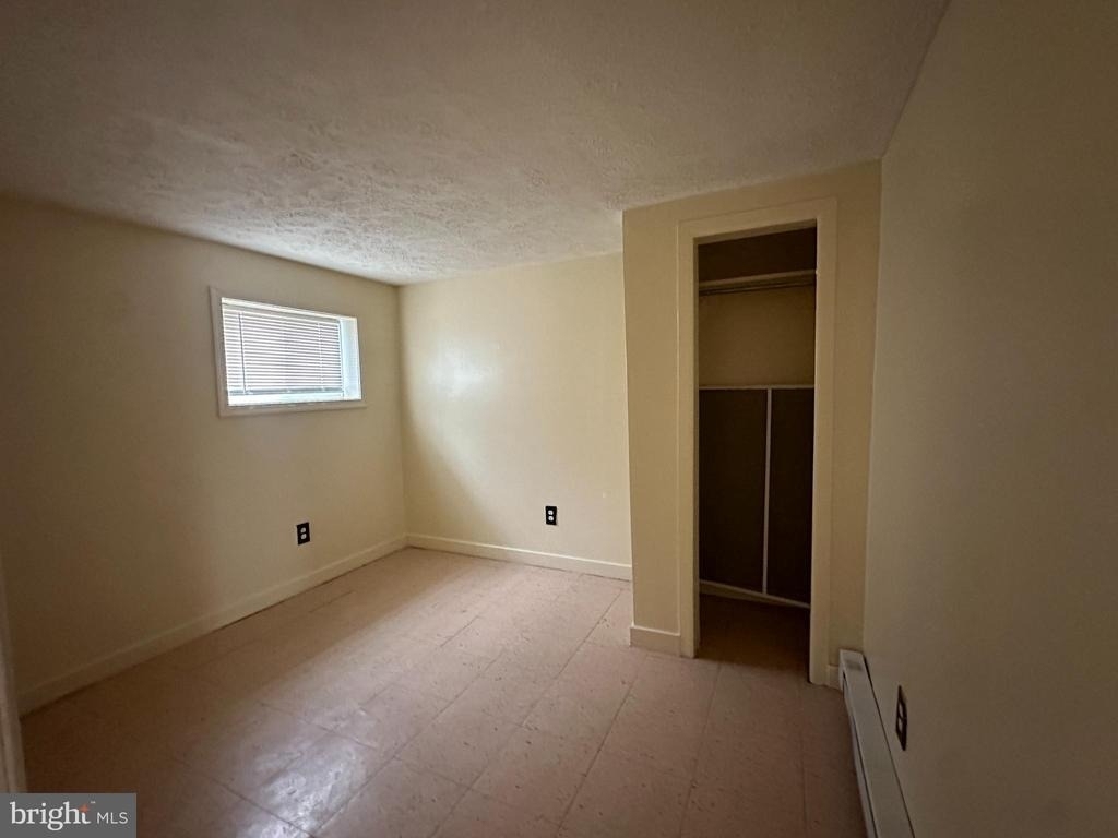 434 Kent Street N - Photo 5