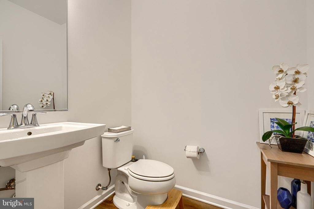 2596 Neabsco Common Place - Photo 27
