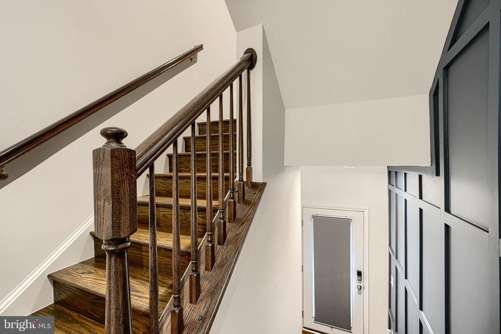 2596 Neabsco Common Place - Photo 5