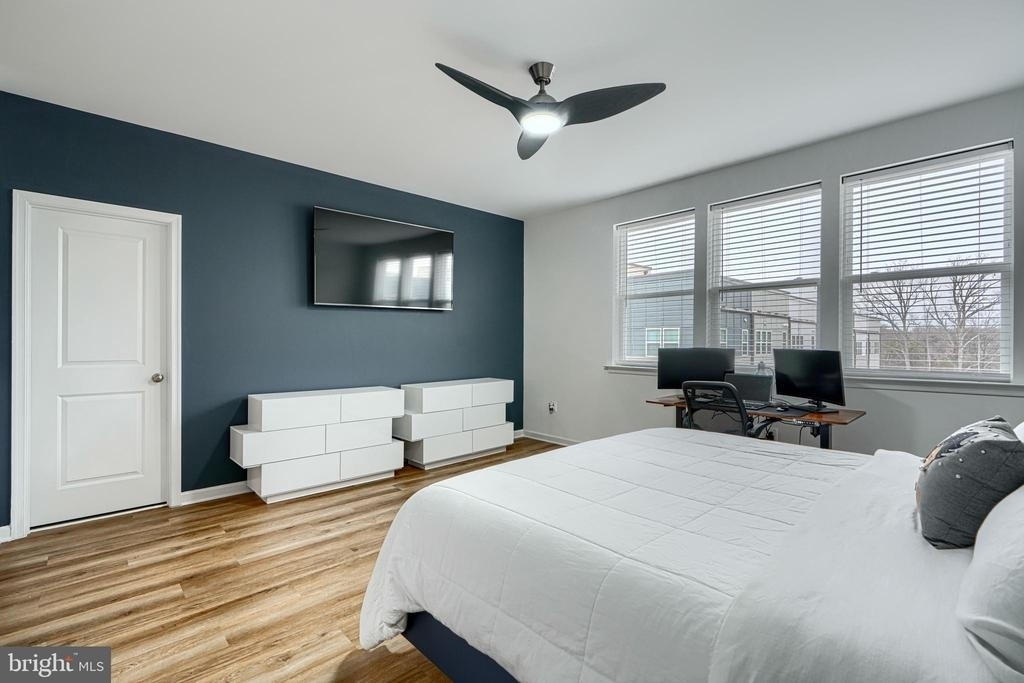 2596 Neabsco Common Place - Photo 50