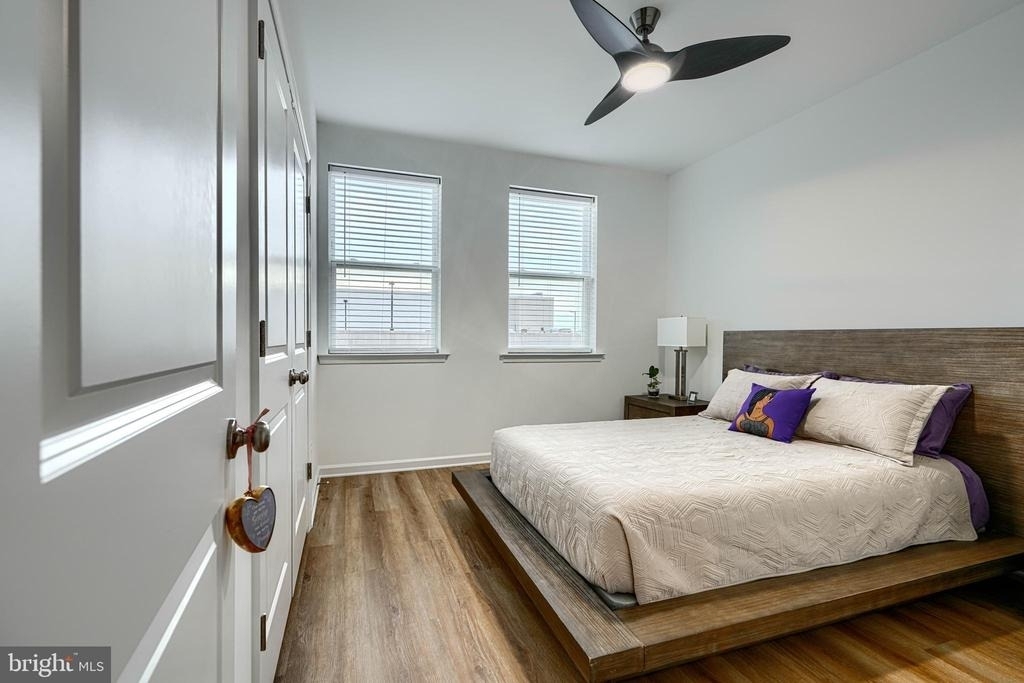 2596 Neabsco Common Place - Photo 36