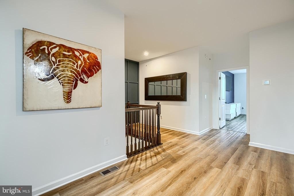 2596 Neabsco Common Place - Photo 33