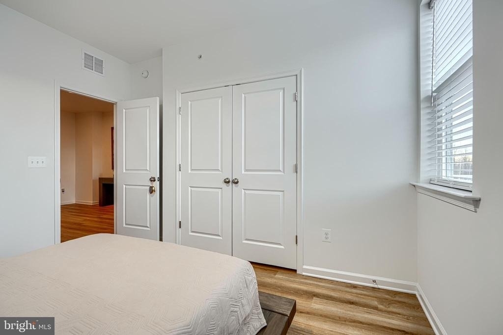 2596 Neabsco Common Place - Photo 37