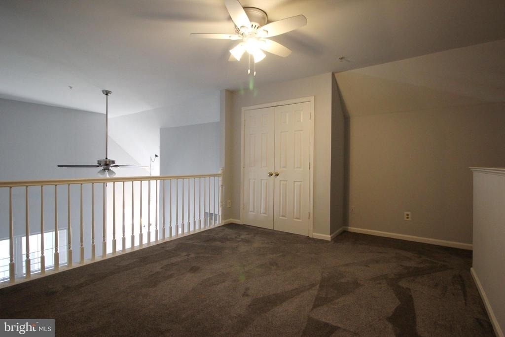 46598 Drysdale Terrace - Photo 10