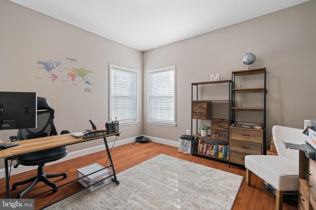 523 Windermere Drive - Photo 10