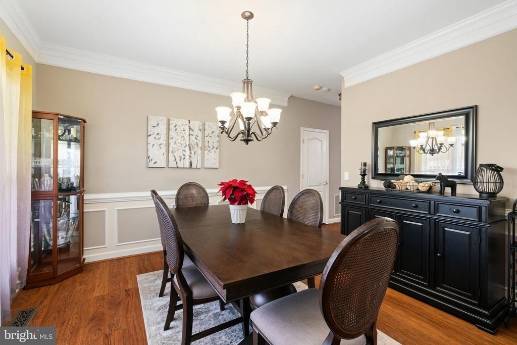 523 Windermere Drive - Photo 9