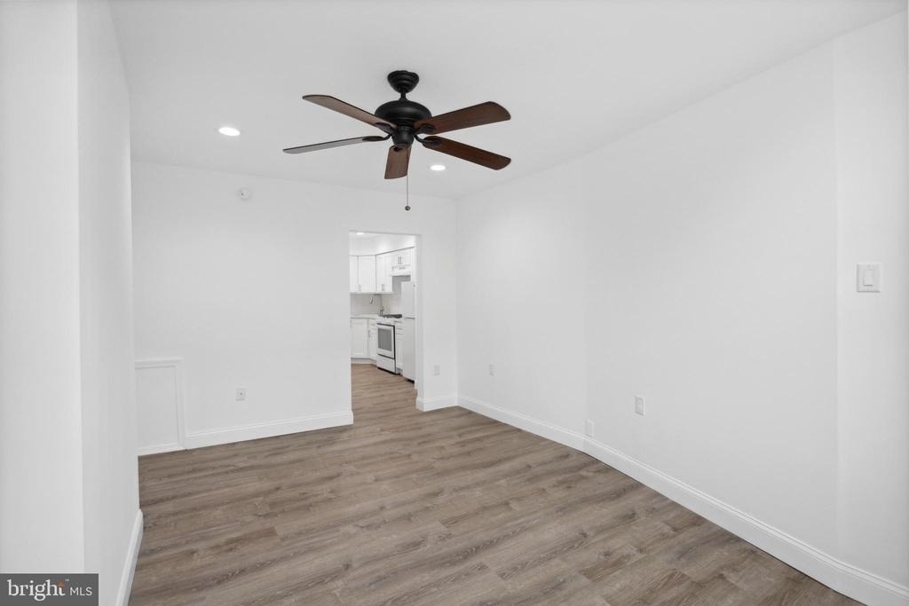 2205 S 20th Street - Photo 2