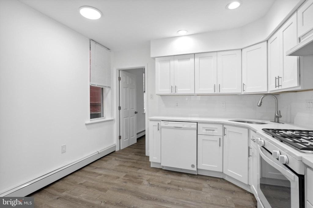 2205 S 20th Street - Photo 8