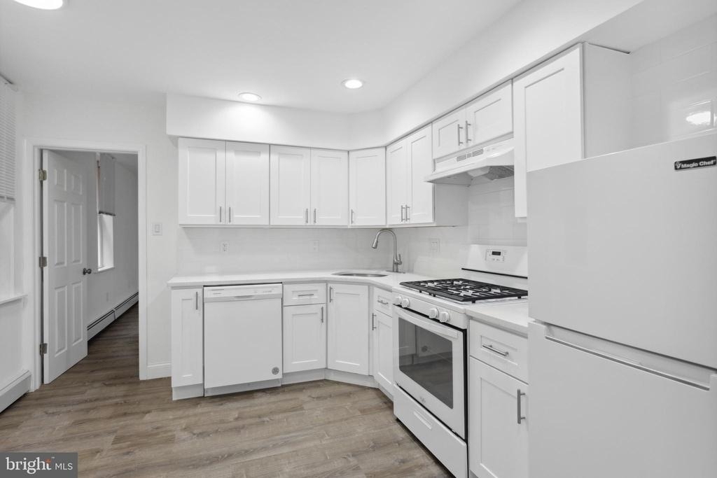 2205 S 20th Street - Photo 4