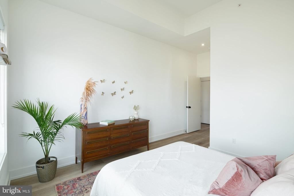 5013 Springfield Avenue - Photo 7