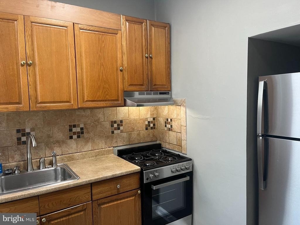 2666 Bridge Street - Photo 11