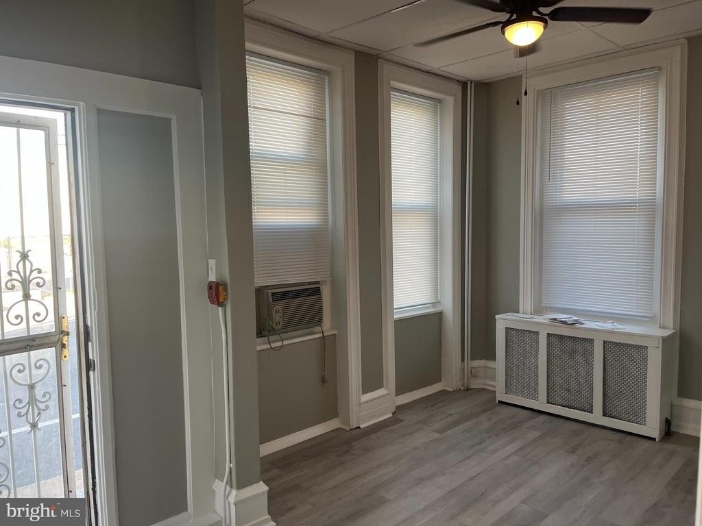 2666 Bridge Street - Photo 3