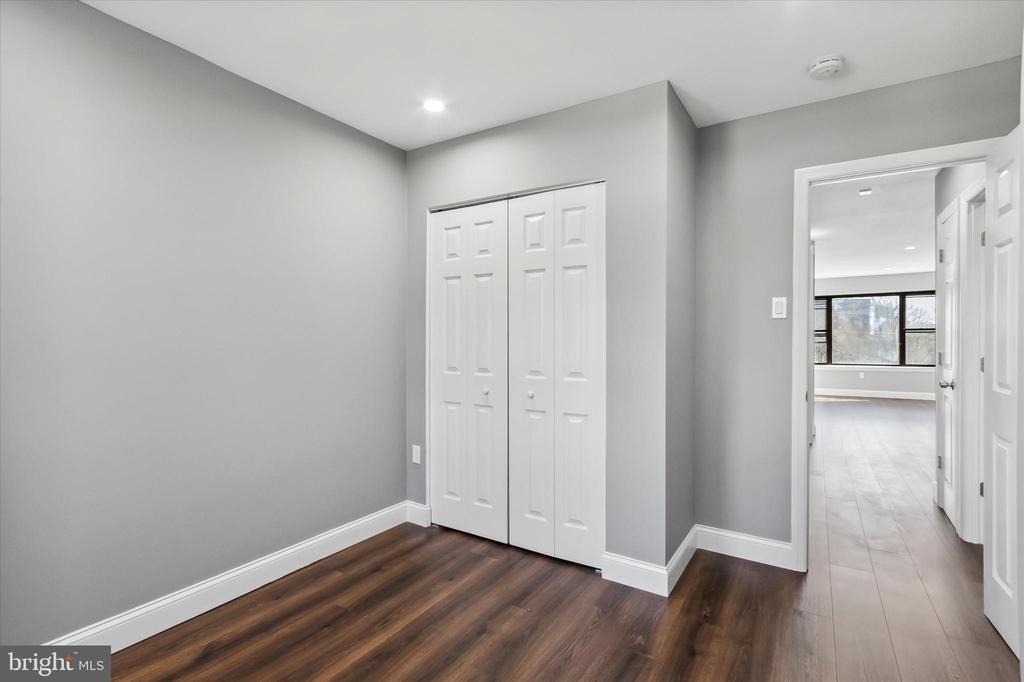 296 Greenough Street - Photo 11