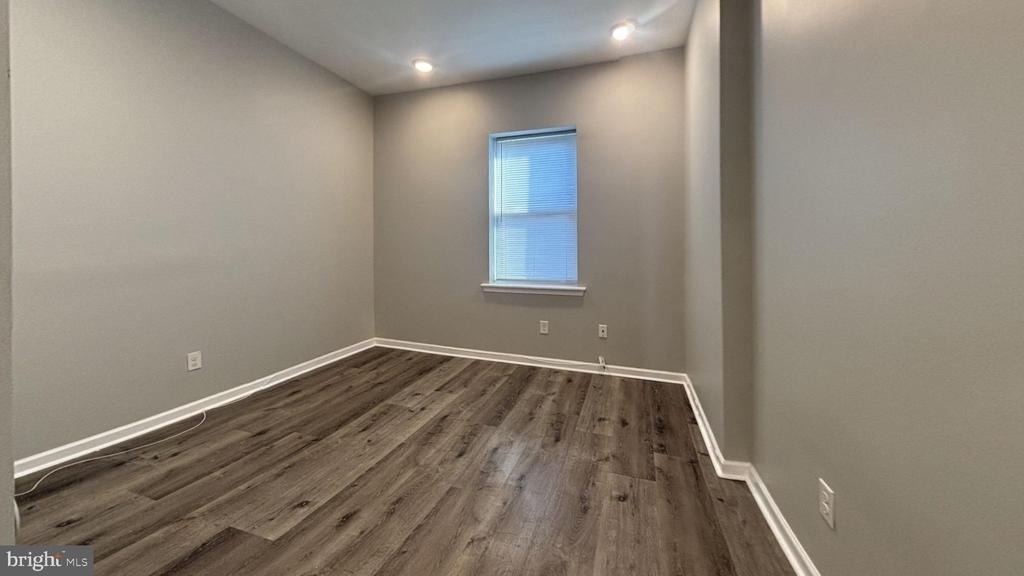 3232 W Berks Street - Photo 3