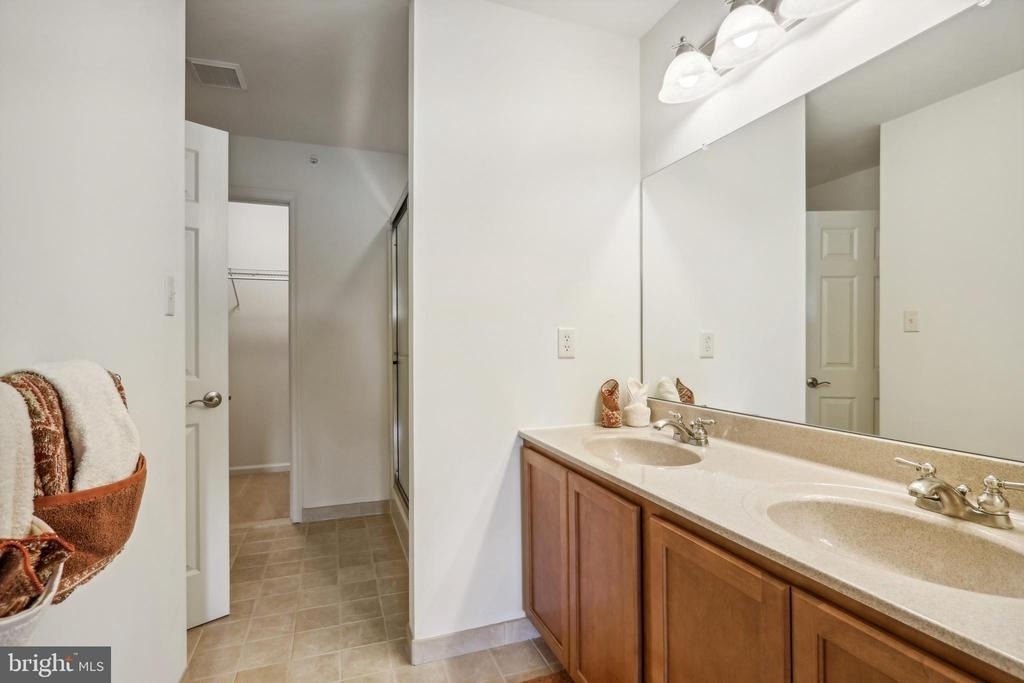 403 Ridgeview Court - Photo 8