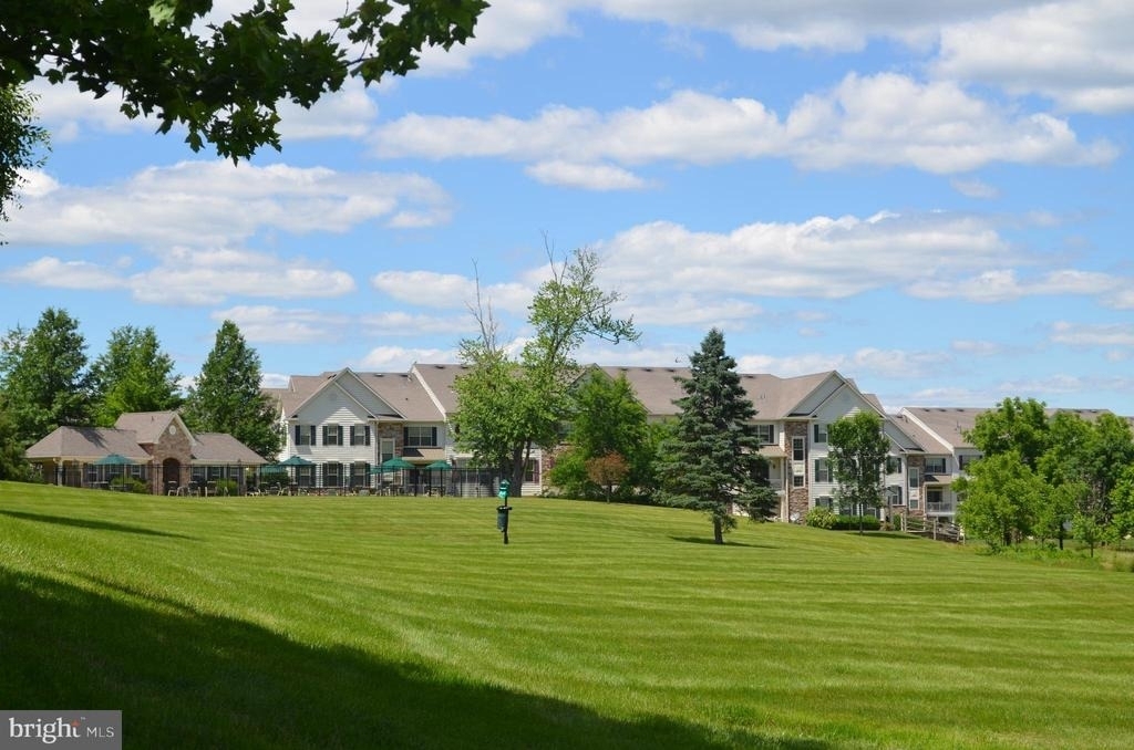 403 Ridgeview Court - Photo 16