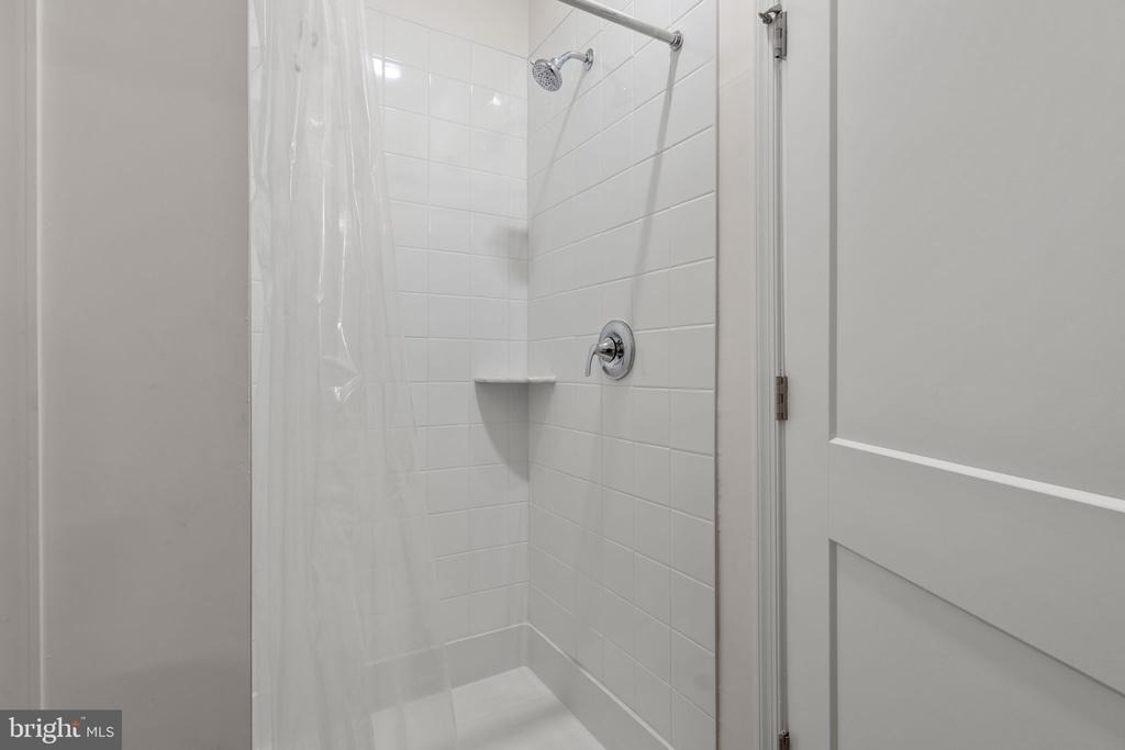 228 Park Ln - Photo 16