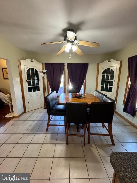 700 Schiller Avenue - Photo 5