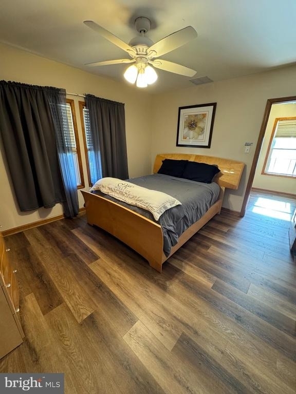 700 Schiller Avenue - Photo 15