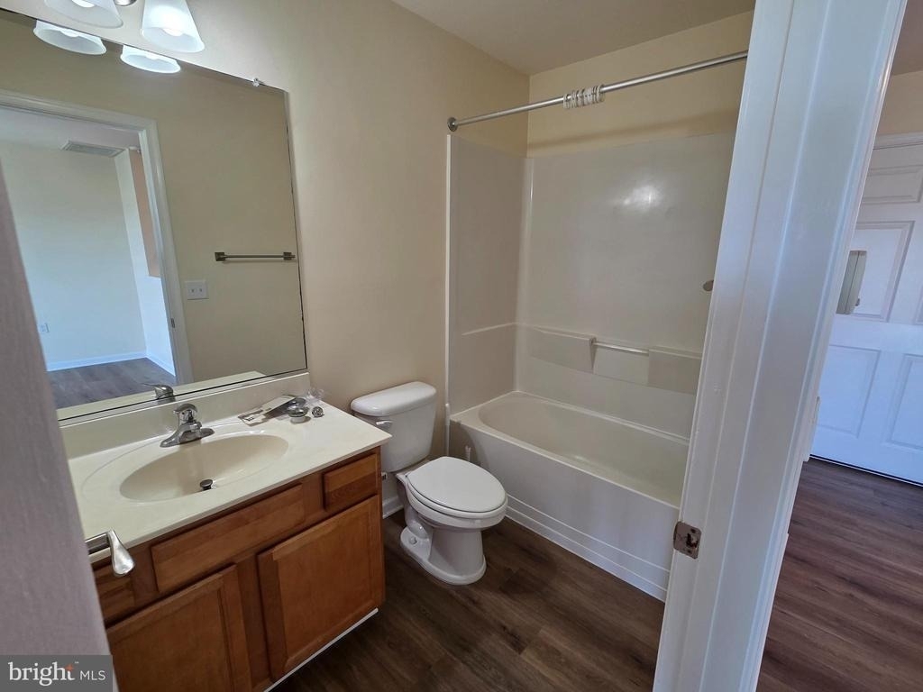 101 Dundee Avenue - Photo 9