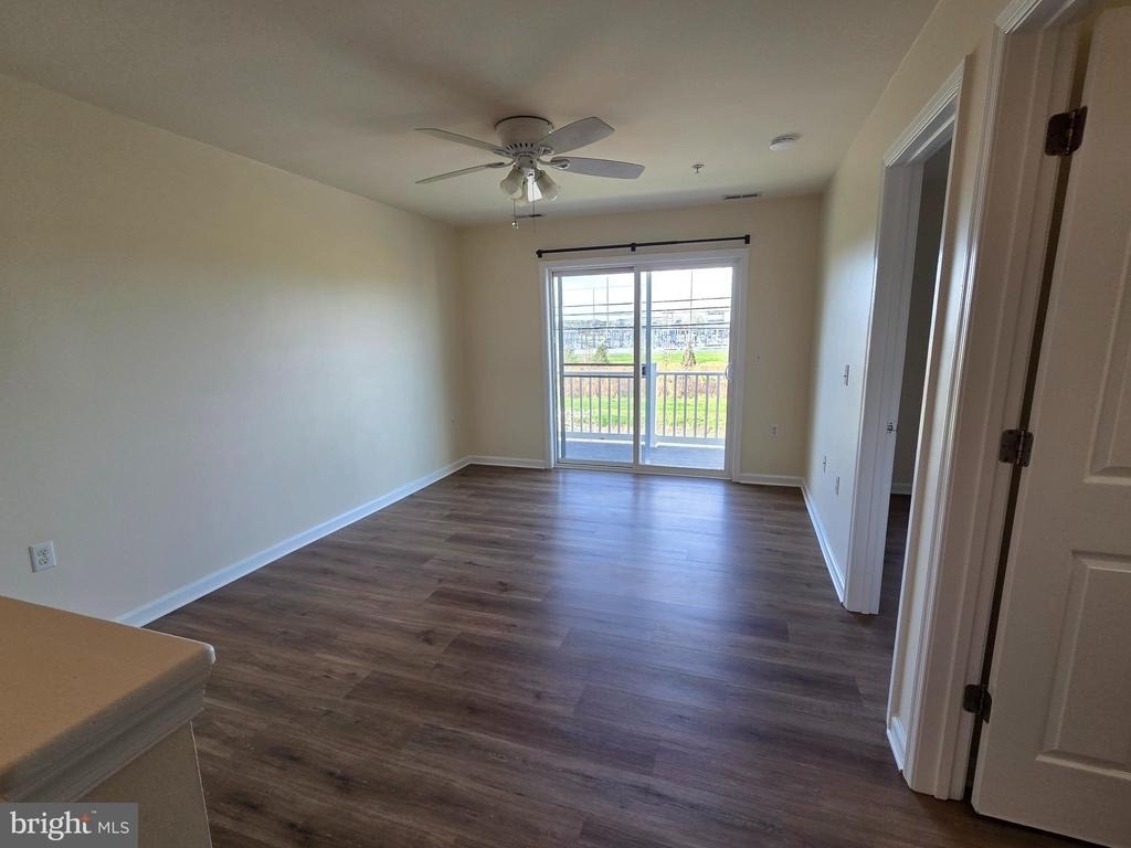 101 Dundee Avenue - Photo 5