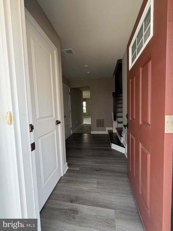 149 Lawndale Drive - Photo 1