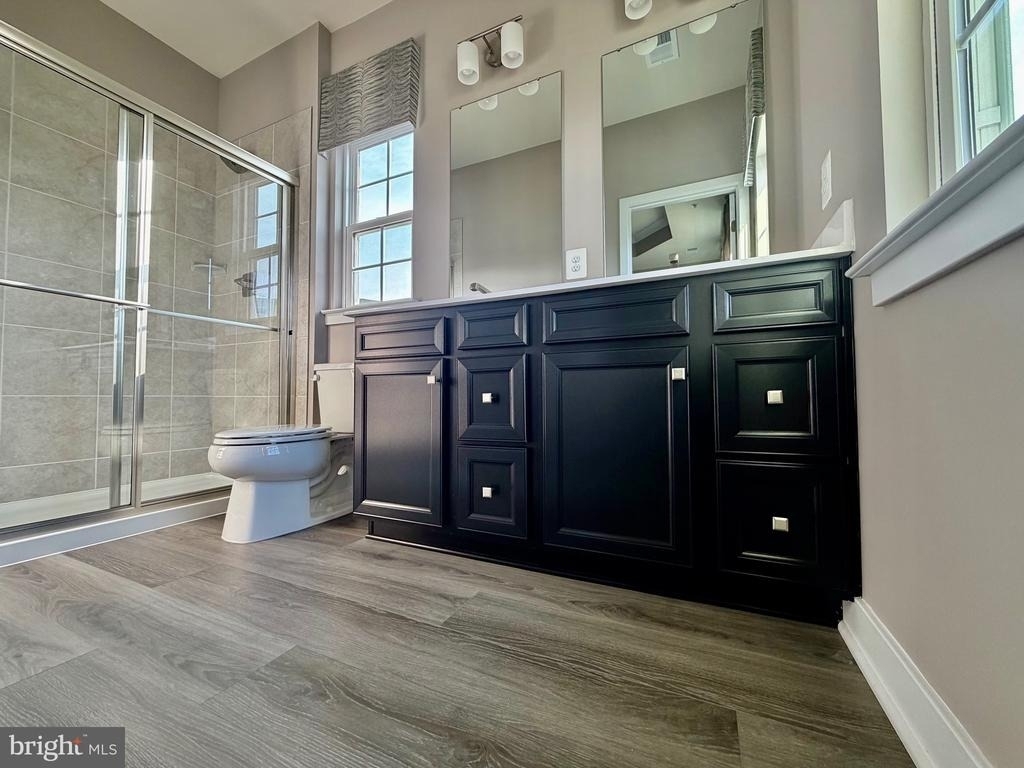 149 Lawndale Drive - Photo 10